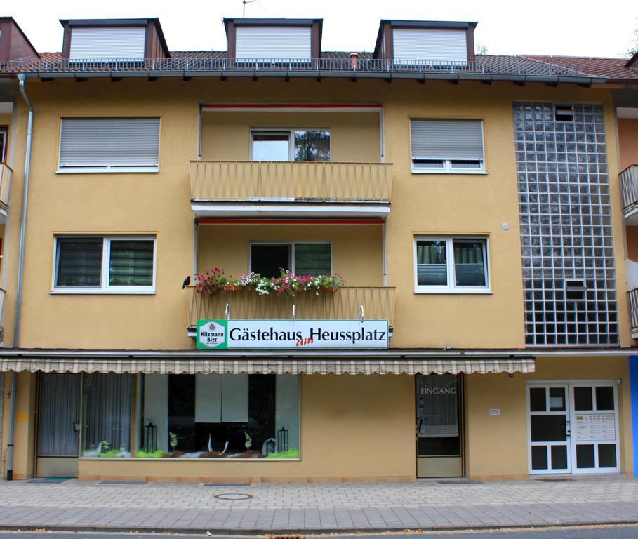 Gaestehaus Am Heuss-Platz Erlangen Exterior foto